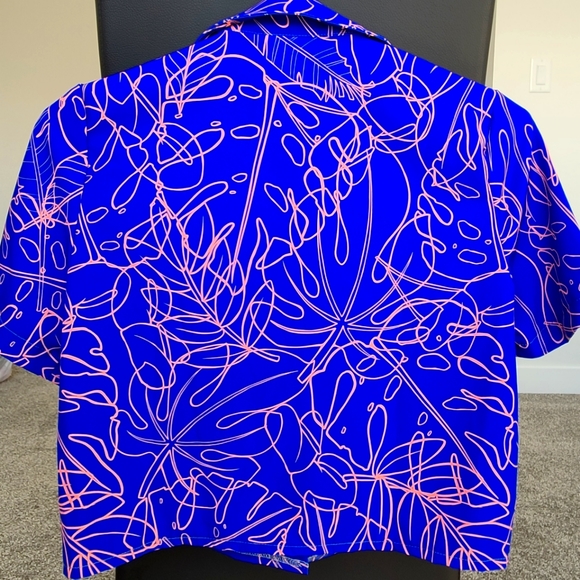 BNWT BlackMilk Jungle Beat Boss Cropped Shirt - Picture 3 of 3